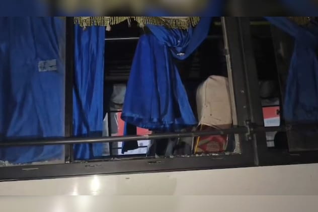  प्राइवेट बस के तोड़े शीशे