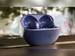 Earbuds भी हो सकते हैं हैक, गुपचुप फोन की सारी बातें सुन सकता है हैकर, तुरंत करें ये काम