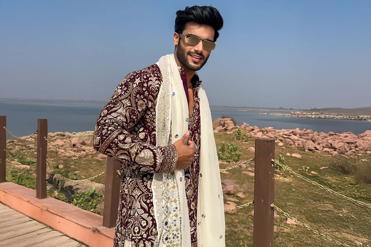 Carrot & Turmeric Glow Shot: A Natural Skincare Booster