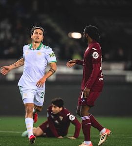 Paulo Dybala Boosts Romas Champions League Hopes, Fiorentina Honour Rocco Commisso