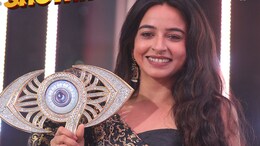<i>Bigg Boss Tamil Season 9</i> Winner: Divya Ganesh Lifts The Trophy, Takes Home Rs 50 Lakh Cash Prize