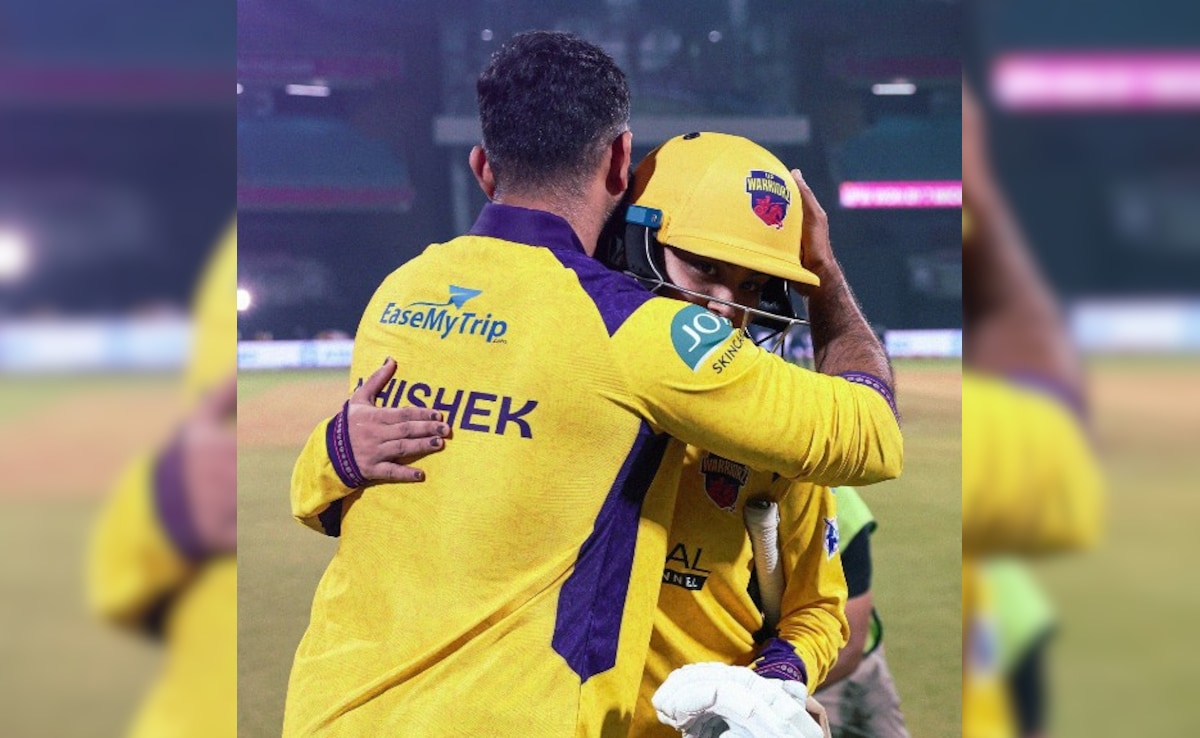 "Team First, Herself Second": Abhishek Nayar Clears Air On Harleen Deol After Retired Out Row