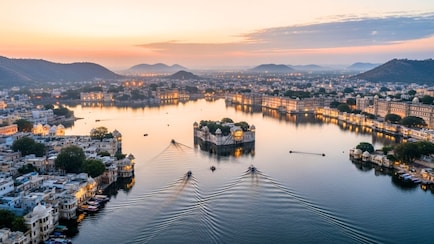 Which Indian City Is Famous As The City of Lakes?