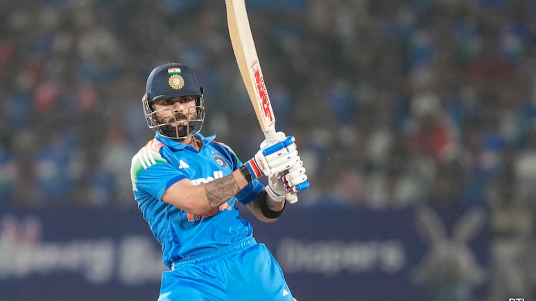 IND vs NZ, 3rd ODI: नए सिक्सर किंग बने विराट कोहली, इतने छक्के लगाकर तोड़ दिया मास्टर-ब्लास्टर सचिन तेंदुलकर का मेगारिकॉर्ड