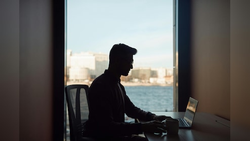 नौकरी से पहले कंपनी ने रखी ऐसी शर्त, कैंडिडेट ने ईमेल से कर दी बोलती बंद