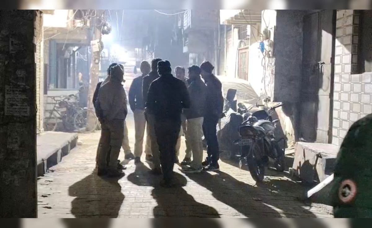 Alcohol, Snacks, And A Double Murder By Eatery Staff In Ghaziabad