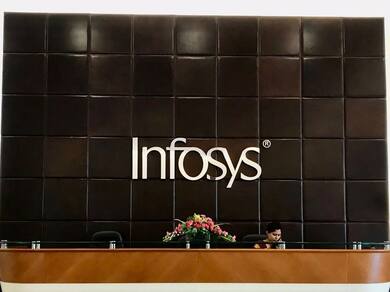 Infosys Q1 Results: Near Term Outlook Looks Good Amid Uncertain Business Environment; Profit Meets Estimates
