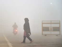 दिल्ली-NCR में टूटा सर्दी का रिकॉर्ड, शून्य के करीब टेंपरेचर ने हाथ-पैर सुन्न कर दिए