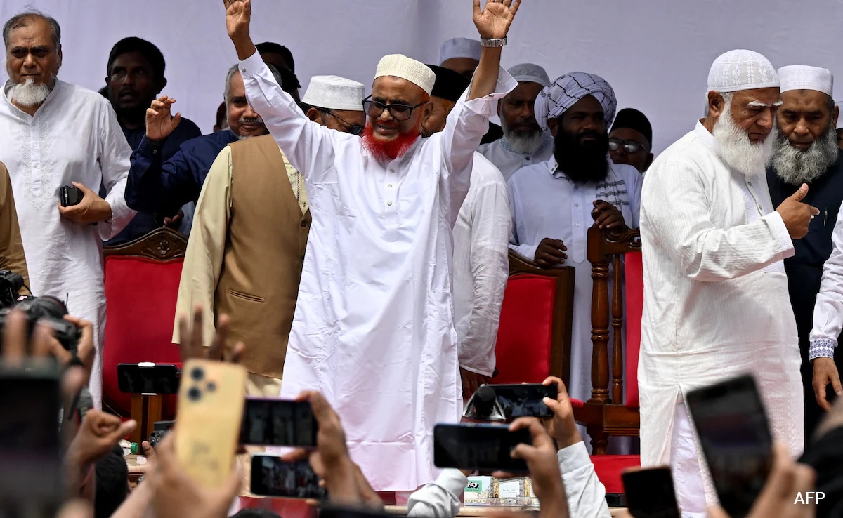 Opinion: Opinion | Arms Haul To Ruling Bangladesh Border: India's Northeast Has A 'Jamaat' Risk