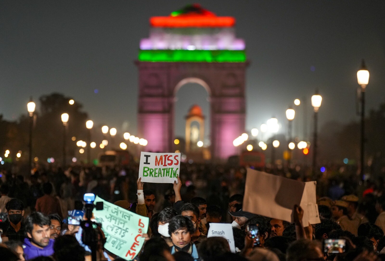 Delhi Pollution News: Rs 2.36 Crore Fines, 48 Sites Closed &mdash; Inside The New Dust-Control Push