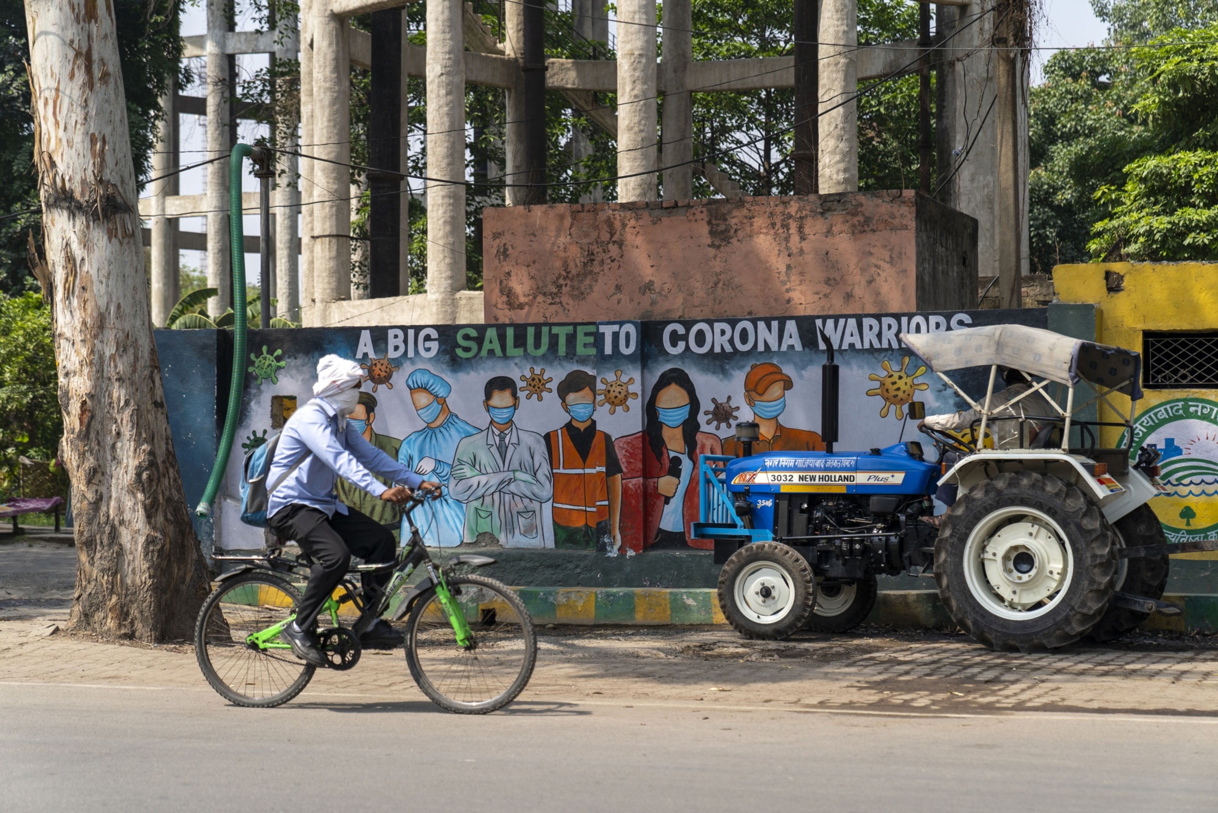Coronavirus India Cases: Active Infections Drop For Second Day Even As Deaths Top 4,000 Again