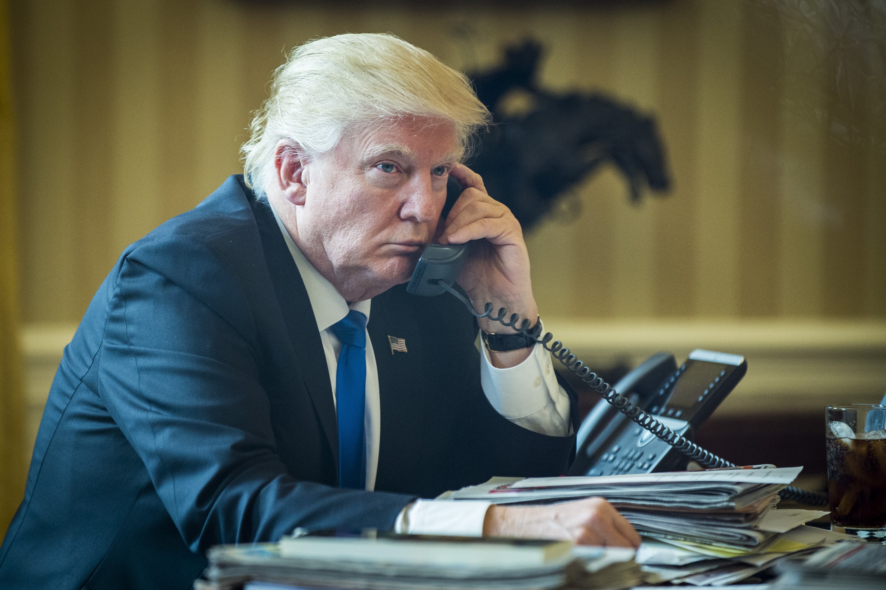 Trump Squeezes Putin in Syria. That's Risky.