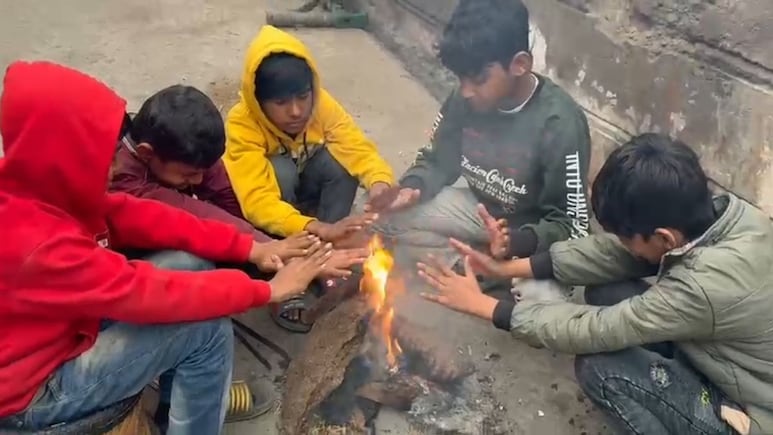 Rajasthan Weather: राजस्थान में बारिश, कोहरा और शीतलहर से हुआ नए साल का स्वागत, IMD ने जारी किया 18 जिलों में अलर्ट