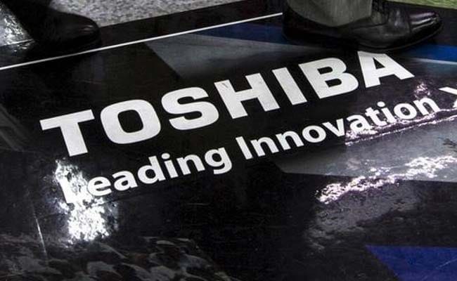Toshiba Considers Chip Business Stake Sale To Western Digital: Report