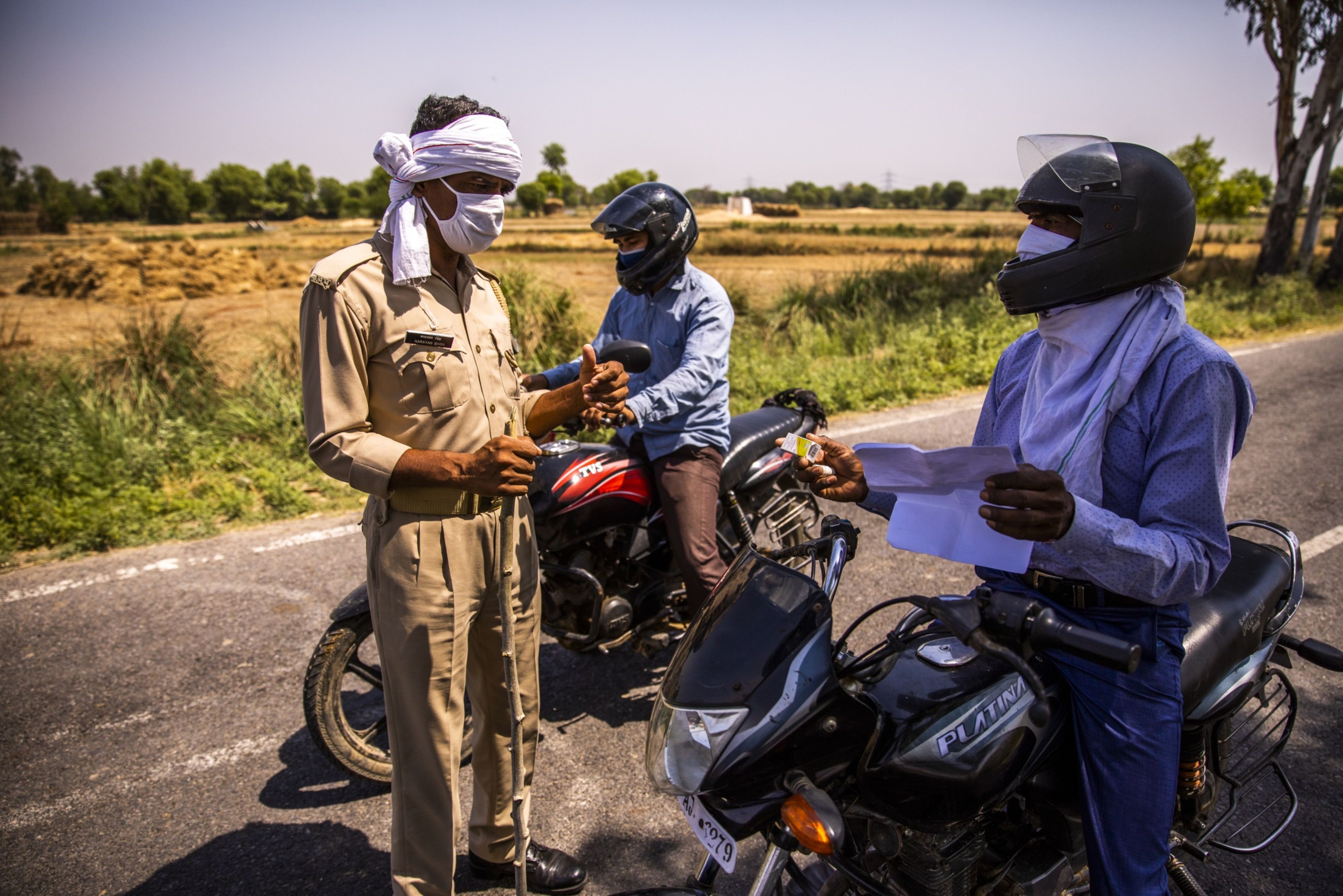 Coronavirus India Updates: Total Cases Cross At 21,700; Death Toll At 686