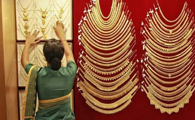 Gold Prices Fall By 60 Rupees: 5 Things To Know