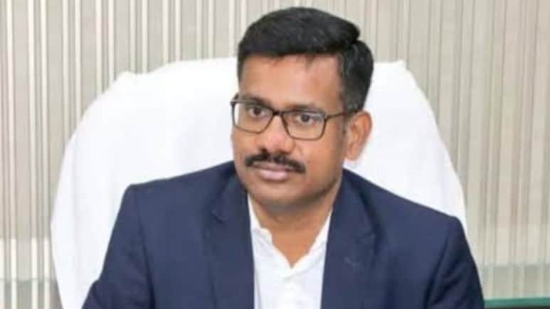 कलेक्टर की भारी नाराजगी! 5 तहसीलदारों सहित 22 कर्मचारियों को थमाया नोटिस, कईयों का वेतन भी कटेगा