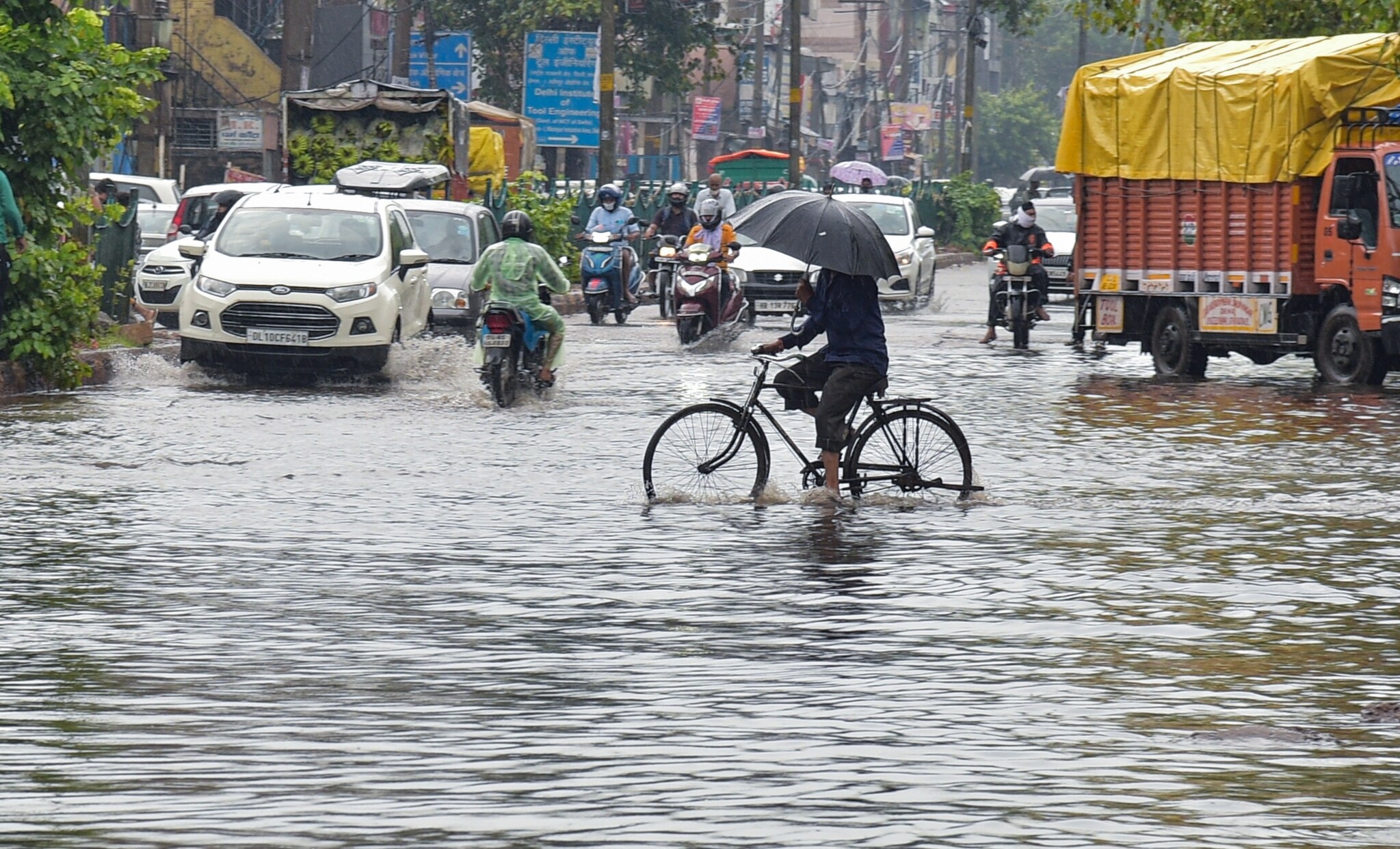 Delhi-NCR Heavy Rainfall: Check If Schools And Offices Are Shut Or Open