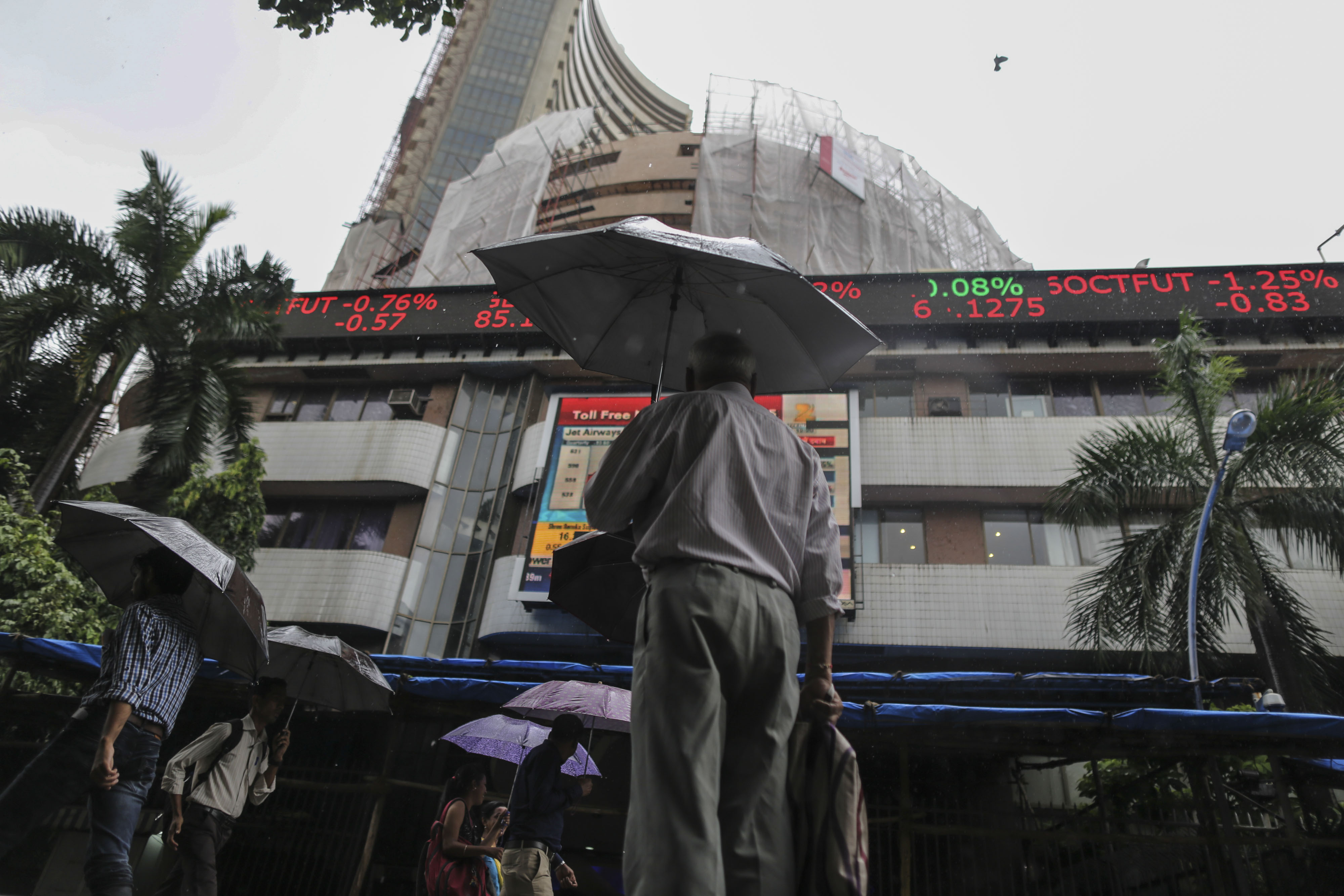 RBI Rate Decision, Global Cues, Earnings To Drive Markets This Week