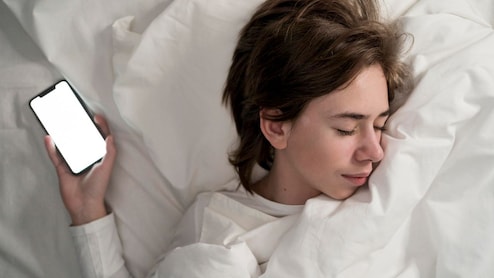 Calls आने से खराब हो जाती है रात की नींद? इस एक Android सेटिंग से सिर्फ जरूरी कॉल्स आएंगी, बाकी सब हो जाएंगी साइलेंट