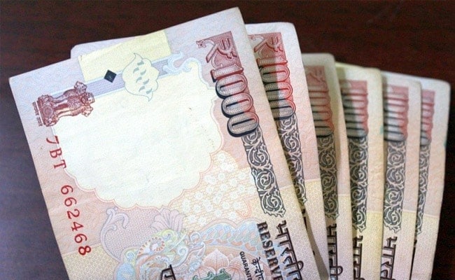 To Exchange Old Notes, NRIs Need To Get Form Stamped From Customs