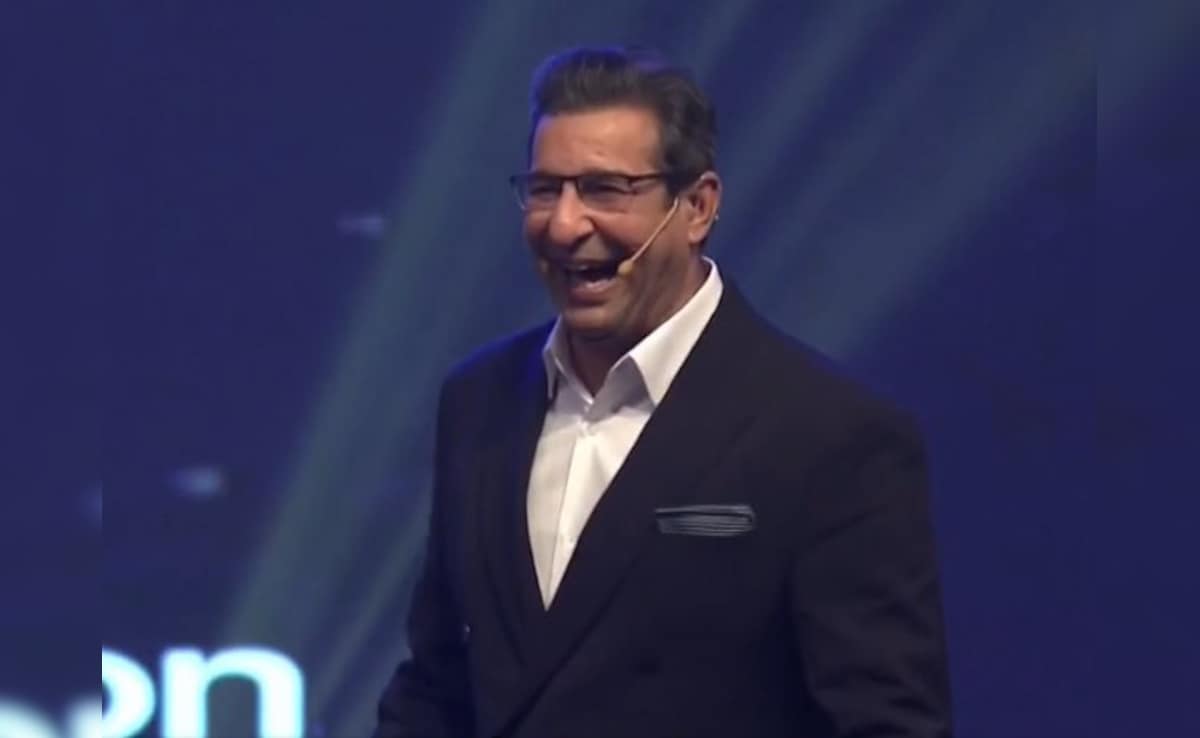 "<i>Balance To Khatam Nahi Hua</i>?" Wasim Akram Pokes PSL Franchise Potential Bidder