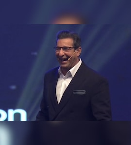 "<i>Balance To Khatam Nahi Hua</i>?" Wasim Akram Pokes PSL Franchise Potential Bidder