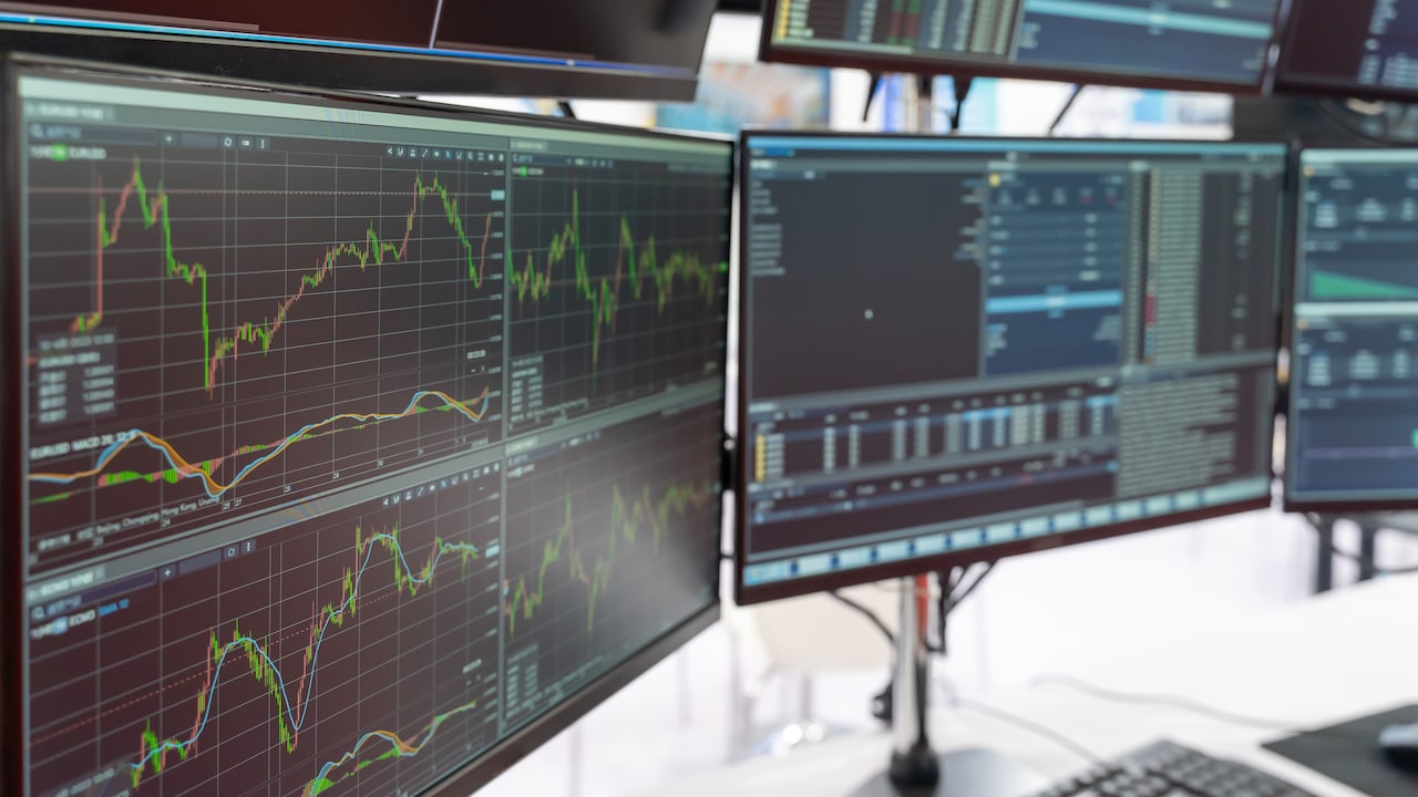 Trade Setup For Aug 18: Nifty Support Dwindles To 24,220 As Momentum Eludes Market | Check Key Levels