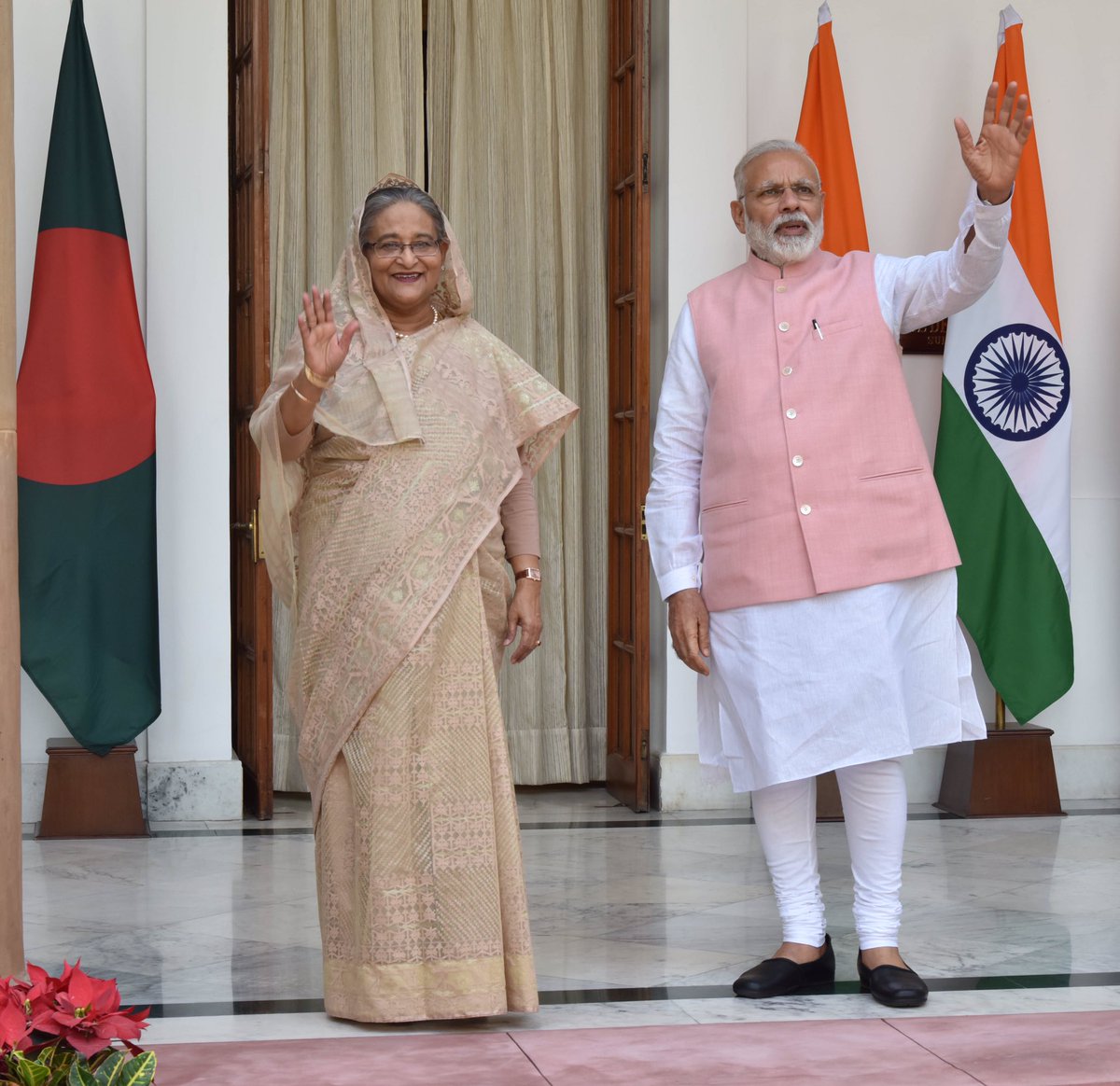 India Extends $4.5-Billion Credit Line To Bangladesh, Inks 22 Pacts