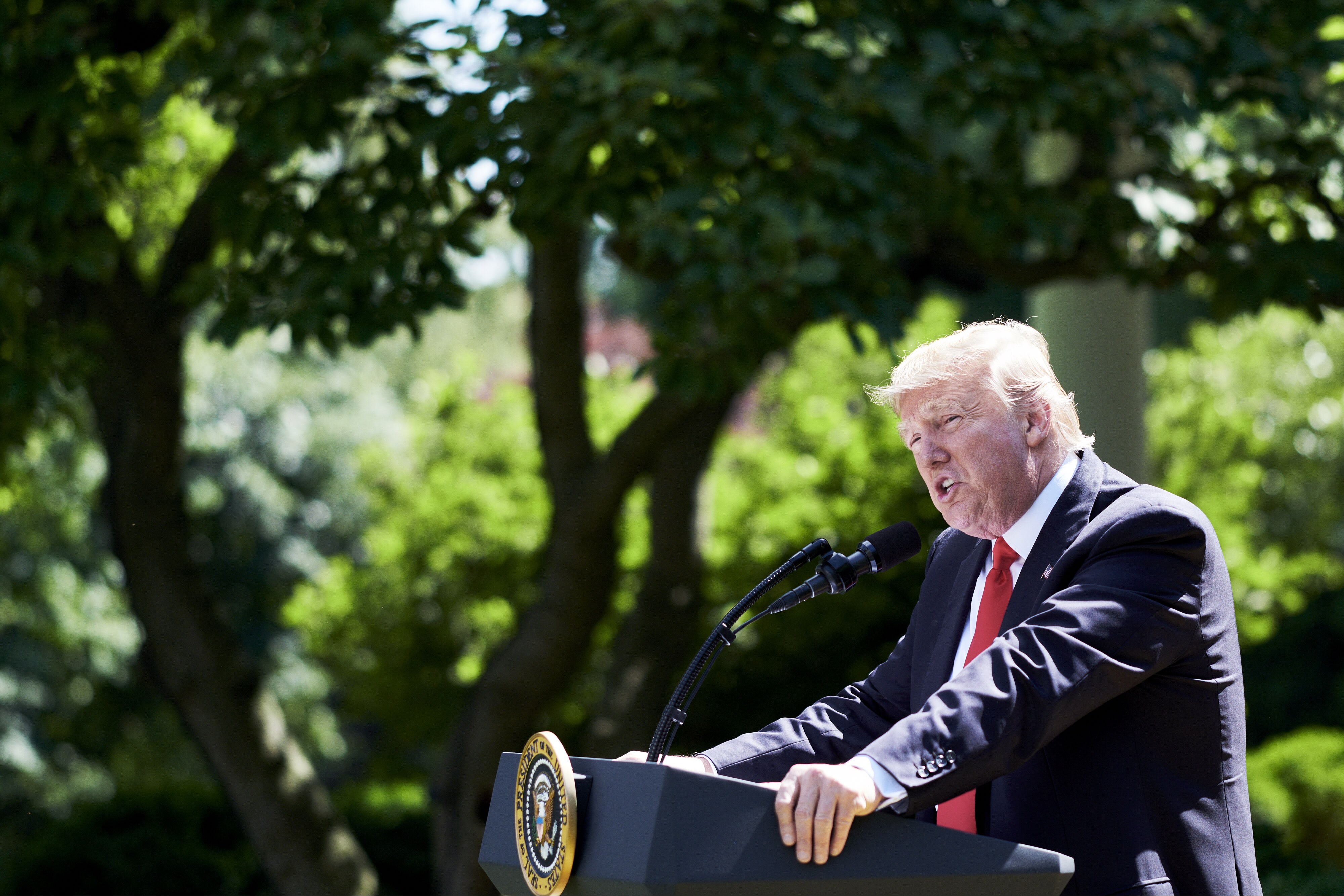 Trump Serves Pakistan Notice, Enter China?