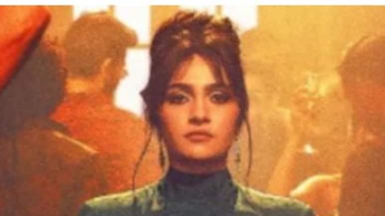 Toxic की एक्ट्रेस Rukmini Vasanth की 5 तस्वीरें, देख कर आप भी हार बैठेंगे दिल