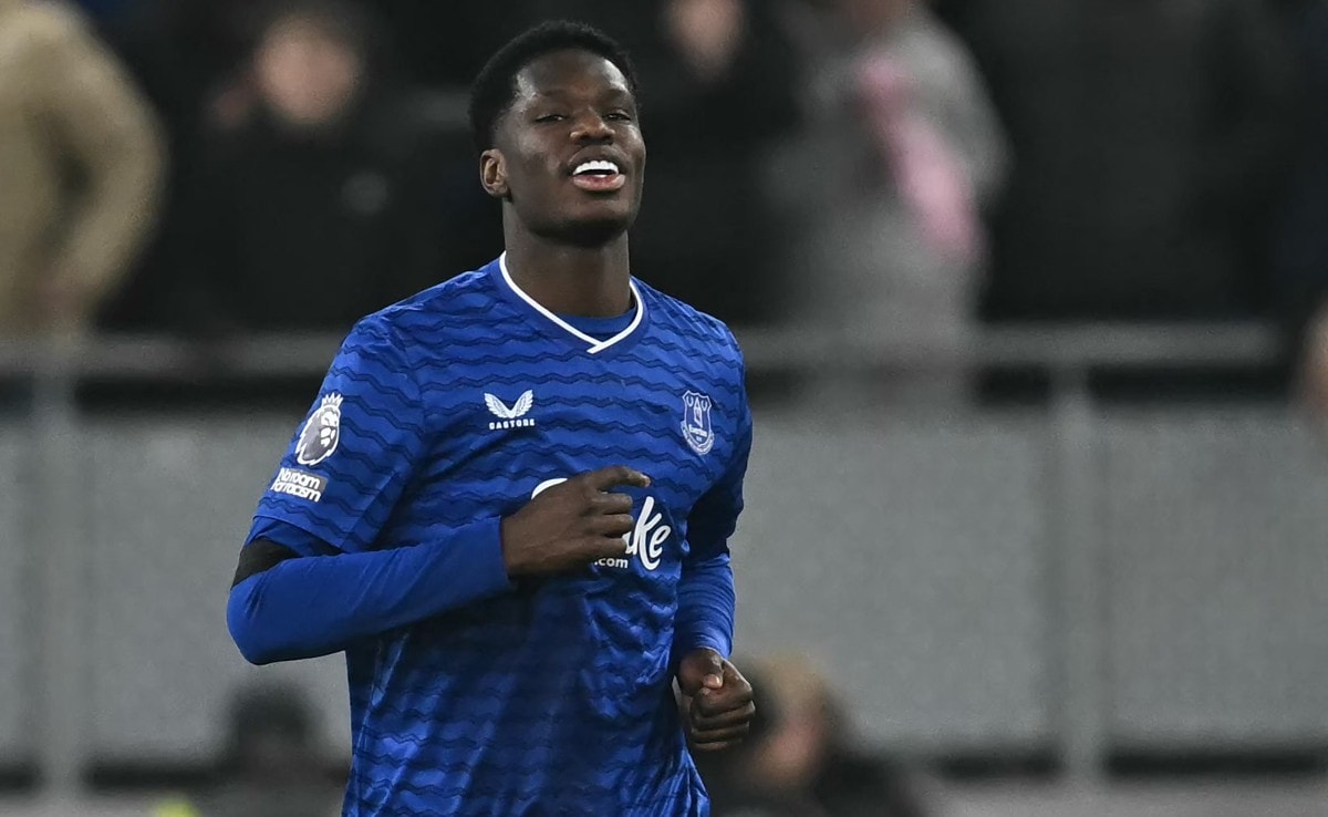 Evertons Thierno Barry Strikes Again To Rescue Draw Against Leeds