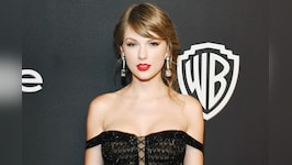 Taylor Swift To Be Inducted In Songwriters Hall of Fame