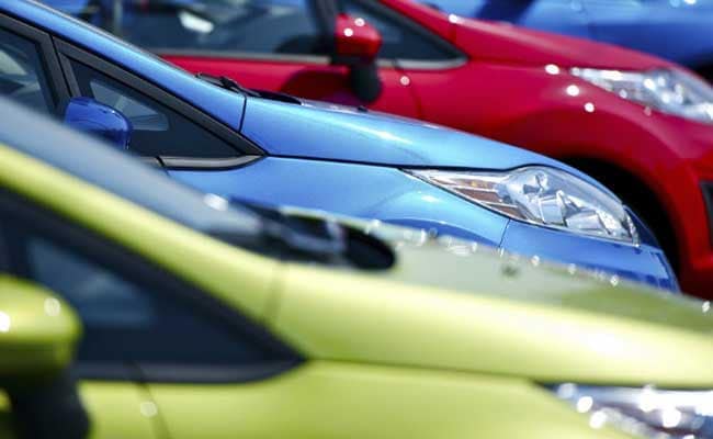 Want To Buy A Car? Five Things To Know On How To Get Low EMIs