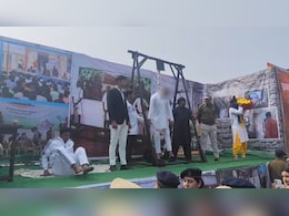 गुना में गजब ! गणतंत्र दिवस पर युवक को फांसी पर लटकाने की दिखाई झांकी, लोगों ने ये कहा...