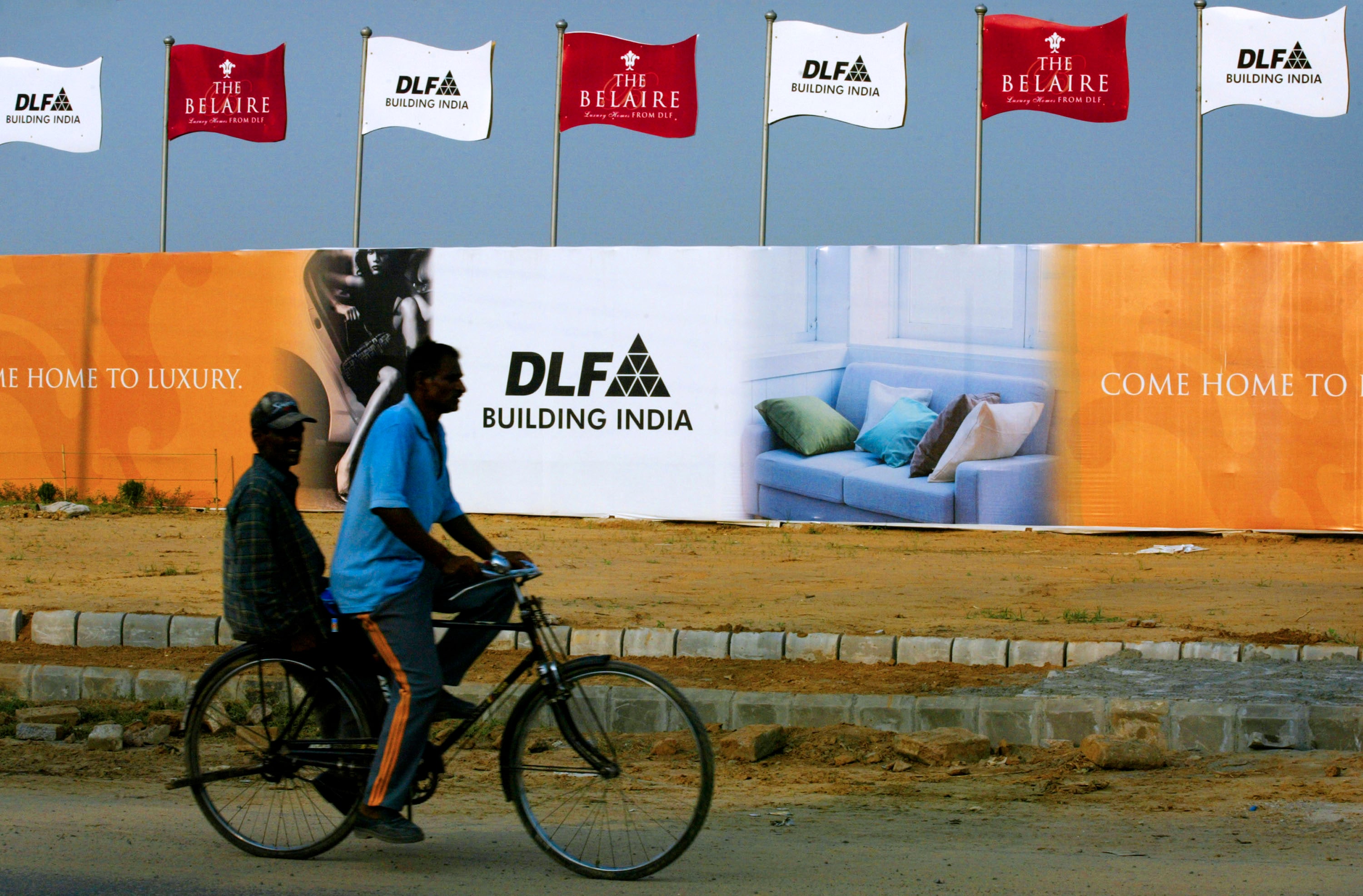 DLF Gets Shareholders&rsquo; Nod For Promoters&rsquo; Rs 12,000 Crore Stake Sale