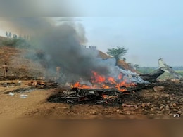 Ajit Pawar Plane Crash: क्या प्राइवेट प्लेन में सफर करने वालों को भी मिलते हैं इंश्योरेंस के पैसे?