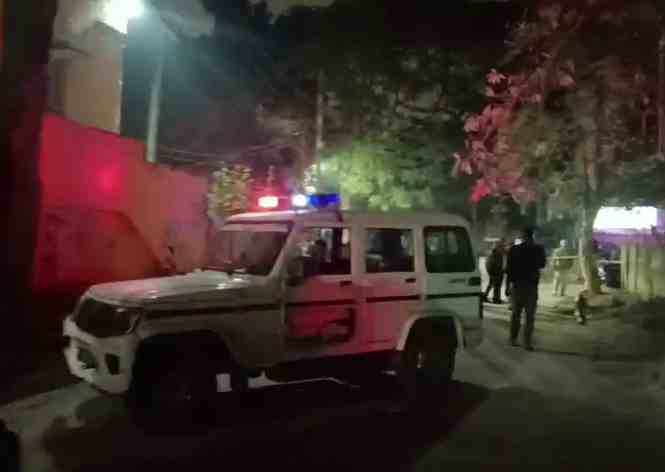 गोलियों की तड़तड़ाहट से दहला पटना! पत्नी-बच्चे के सामने कुख्यात अमन शुक्ला की सरेआम हत्या