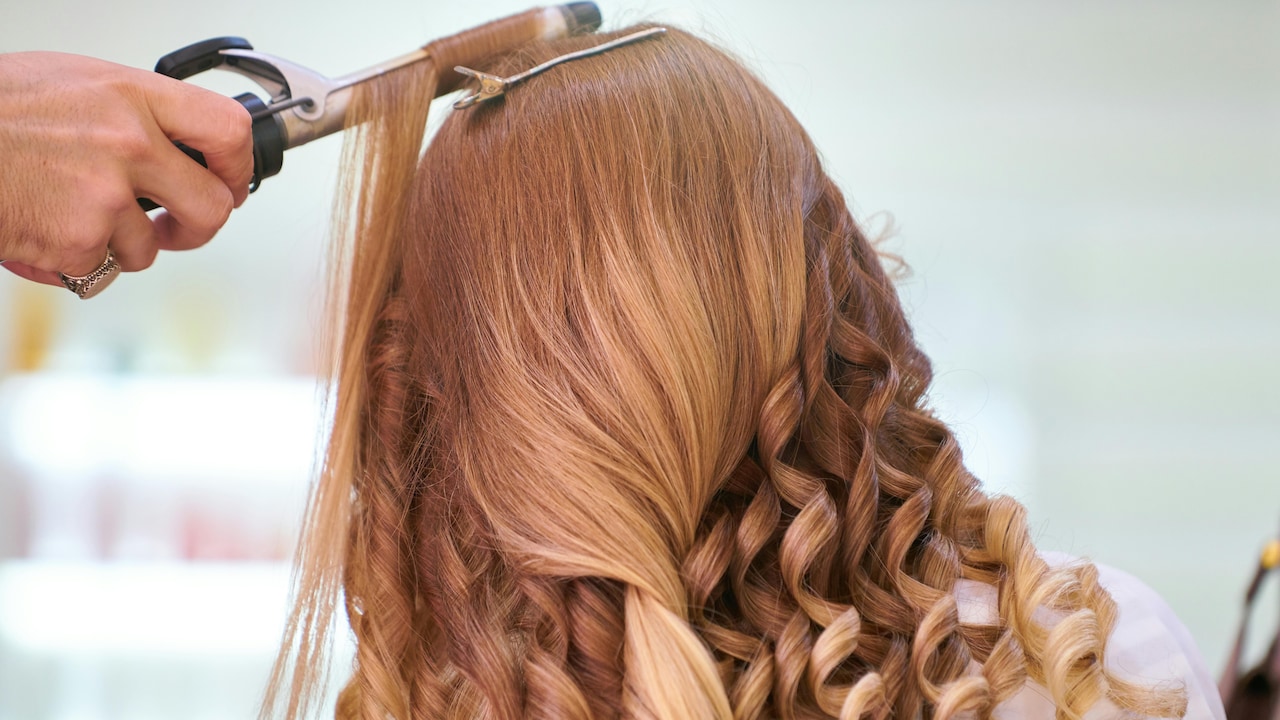 Curling Tools For Hair: How Barrel Size Affects Curl Hold And Volume