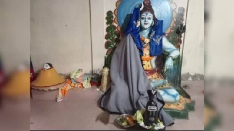 बांग्लादेश के नासिरनगर मंदिर से 14 मूर्तियां, 2 दान पेटी और पूजा का सामान चोरी