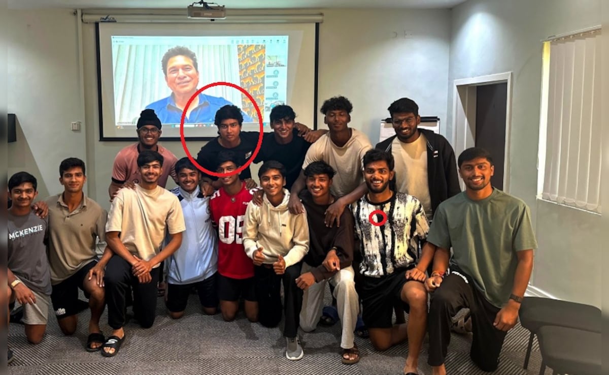 IND U19 vs PAK U19: आंखों में चमक...जब सचिन तेंदुलकर ने VIDEO कॉल करके दिया गुरु मंत्र तो ऐसा था वैभव सूर्यवंशी का रिएक्शन