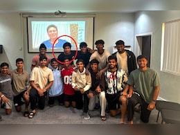 IND U19 vs PAK U19: आंखों में चमक...जब सचिन तेंदुलकर ने VIDEO कॉल करके दिया गुरु मंत्र तो ऐसा था वैभव सूर्यवंशी का रिएक्शन