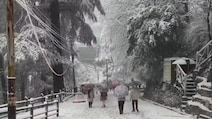 North Indian Tourist Destinations Blanketed In Snow, Videos Go Viral