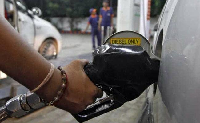 Diesel Prices Slashed Today After Gap Of 4 Days, Petrol Prices Remain Stable. Check Rates Here