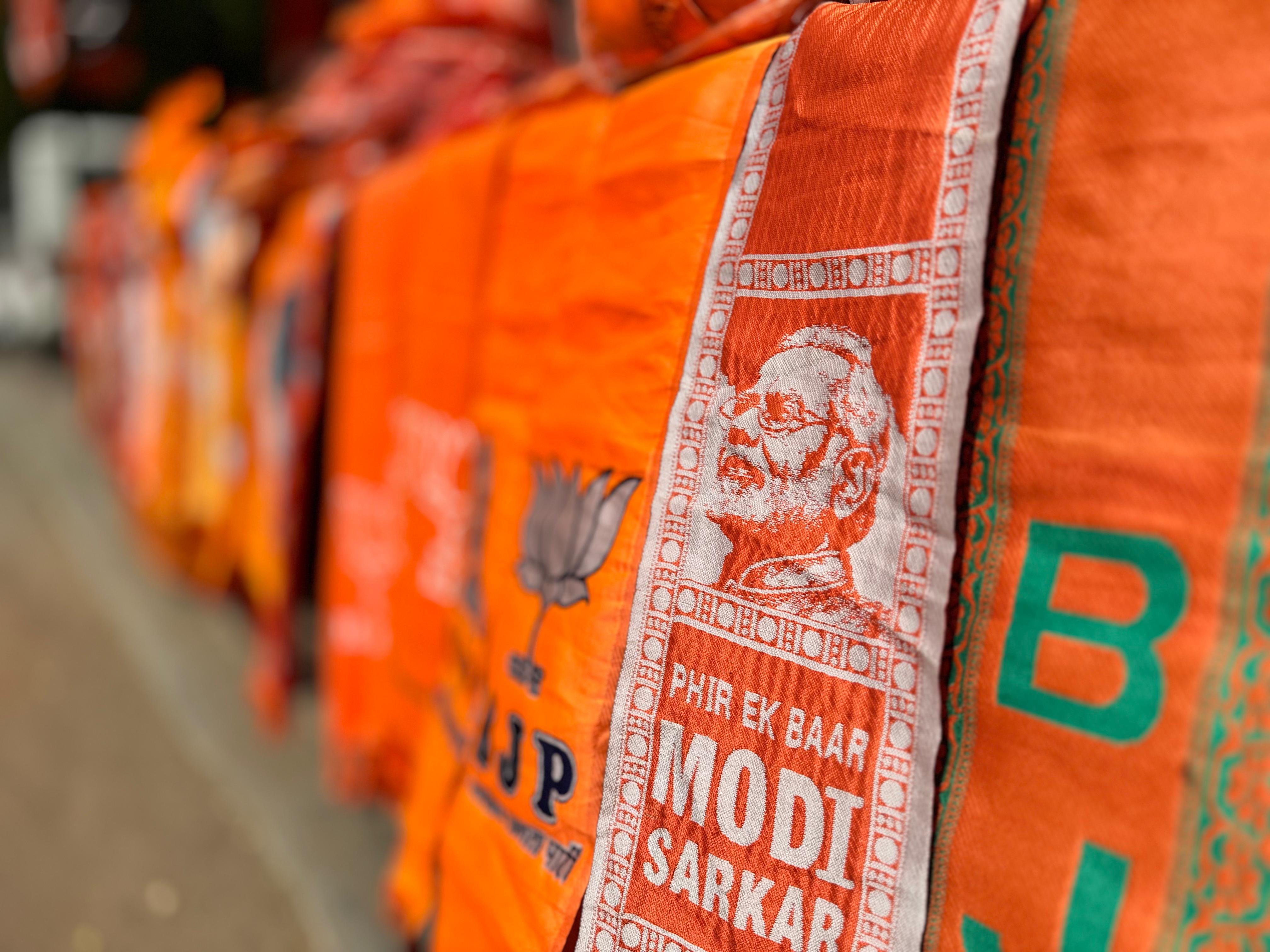 Stocks That Defied Tuesday's Rout: Market Wrap