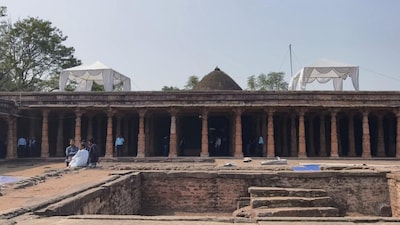 Bhojshala : भोजशाला विवाद में ASI सर्वे रिपोर्ट पर आज होगी सुनवाई,सभी पक्ष आपत्तियां, सुझाव और सिफारिशें करा सकेंगे दर्ज | Indore bench of Madhya Pradesh High Court ...