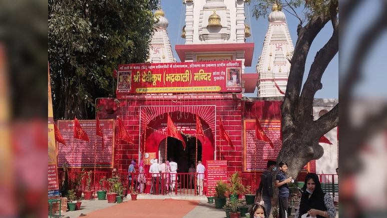 कुरुक्षेत्र के इस मंदिर में हुआ था श्री कृष्ण का मुंडन, यहां है घोड़े चढ़ाने की परंपरा