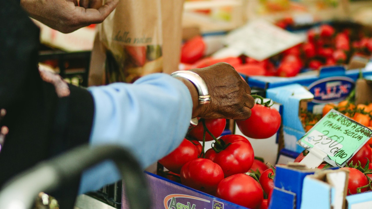 Labels reveal more truth than front‑of‑pack claims.