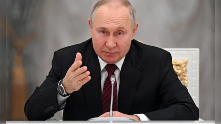 Putin Says Developing Russia's Nuclear Forces 'Absolute Priority'