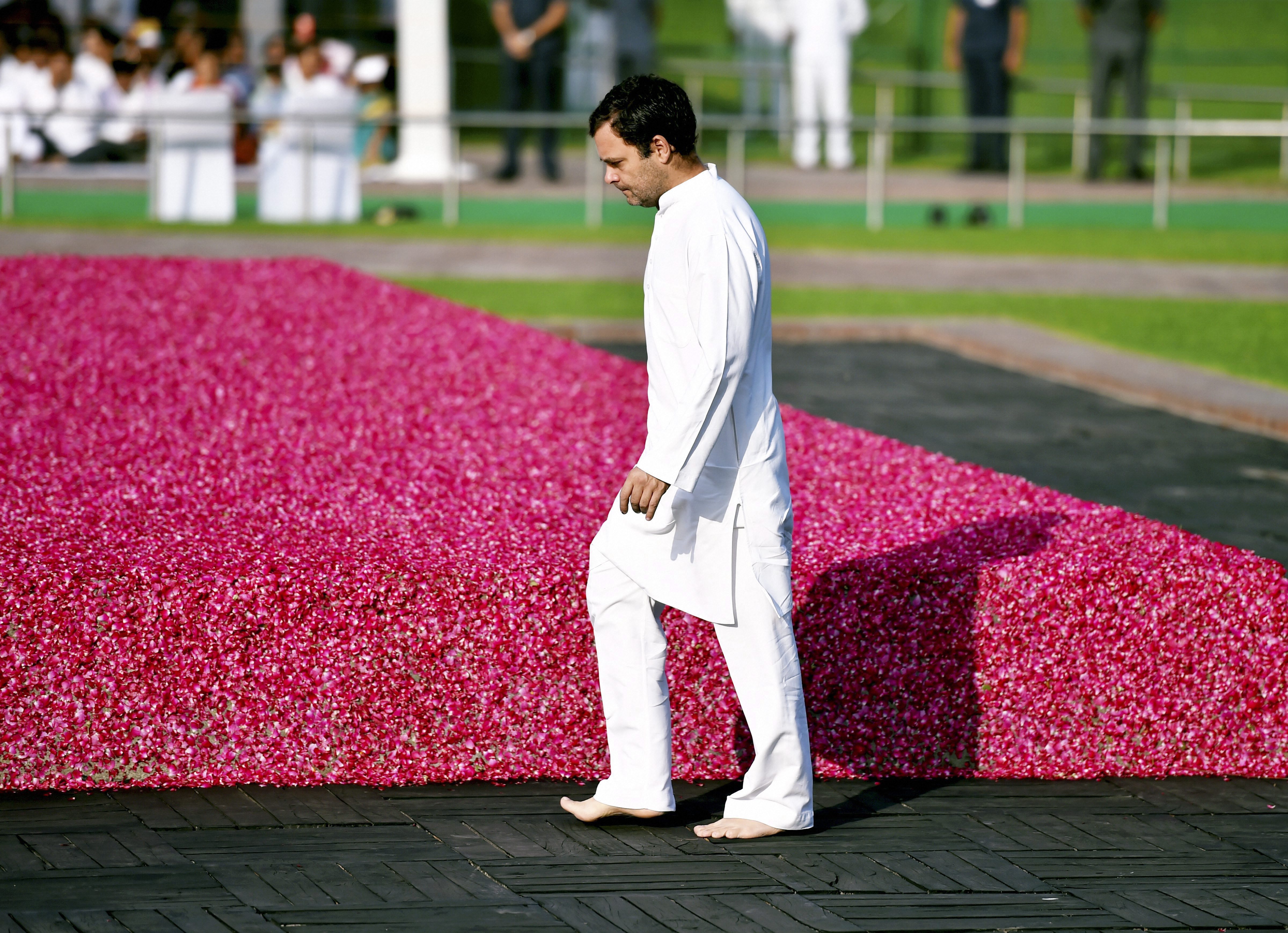 Can The Congress Continue Without A Nehru-Gandhi Member At The Helm?